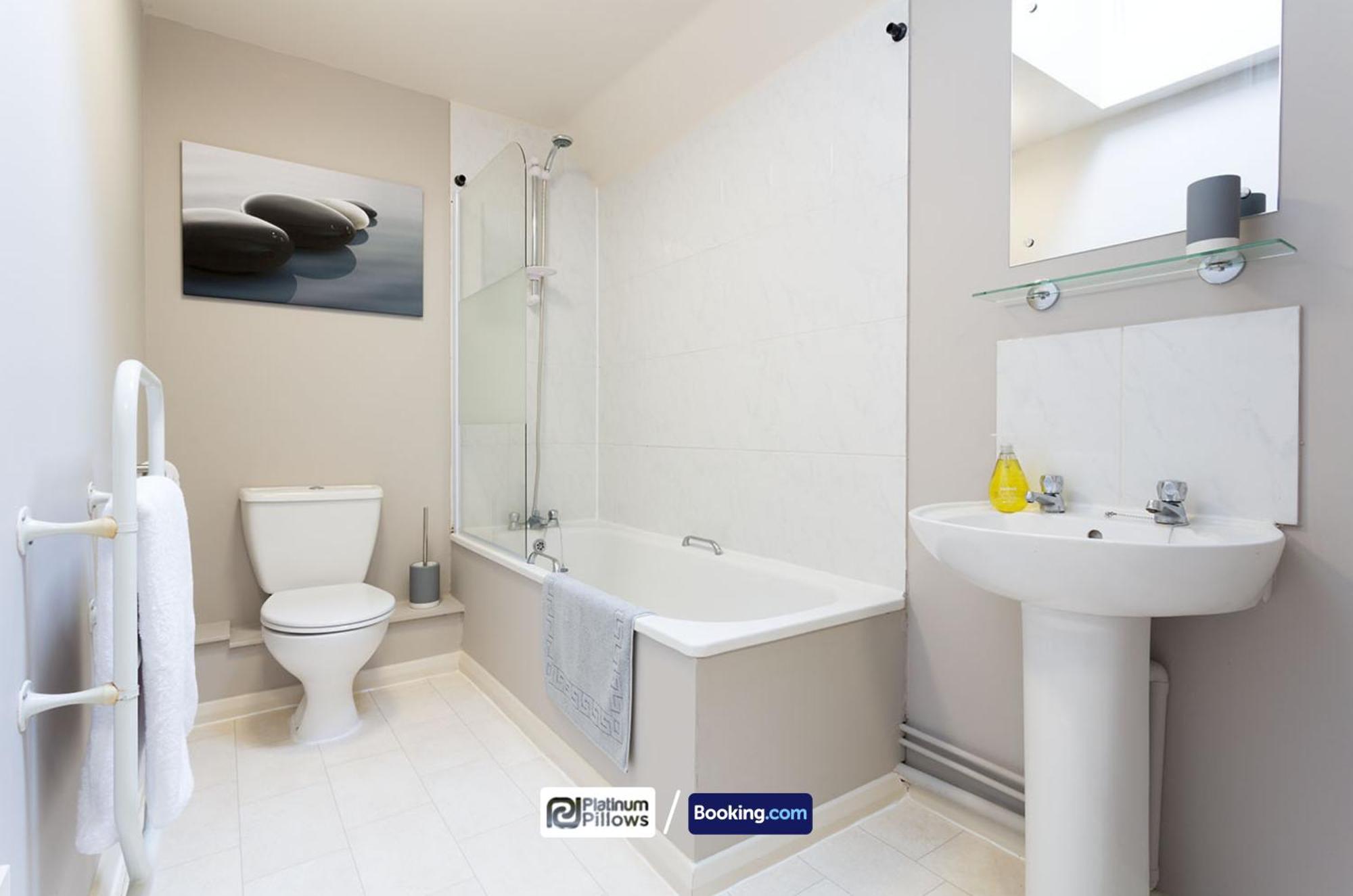 Modern Oxford 2 Bedroom Apartments, Weekly & Monthly Stays, Families & Contractor Accommodation Bagian luar foto